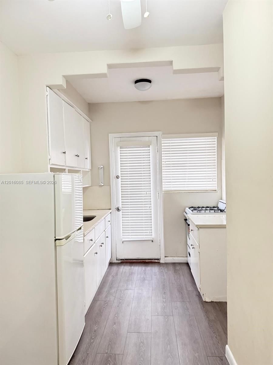 Real estate property located at 1007 Meridian Ave #9, Miami-dade, 1005 Meridian Condo, Miami Beach, FL