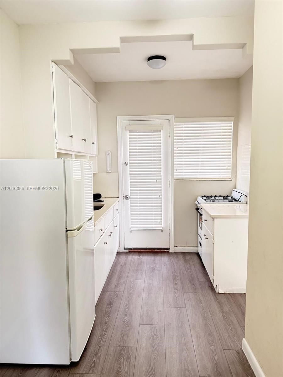 Real estate property located at 1007 Meridian Ave #9, Miami-dade, 1005 Meridian Condo, Miami Beach, FL