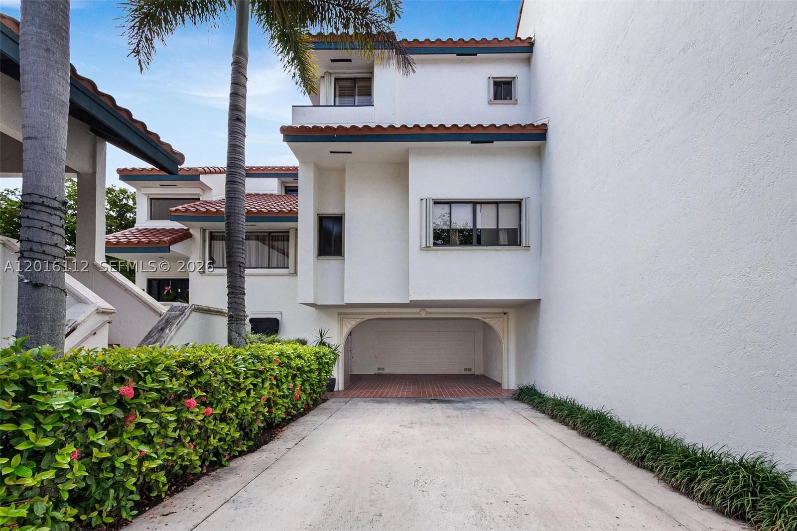 Real estate property located at 2000 Bayshore Dr #69, Miami-dade, L Hermitage, Miami, FL