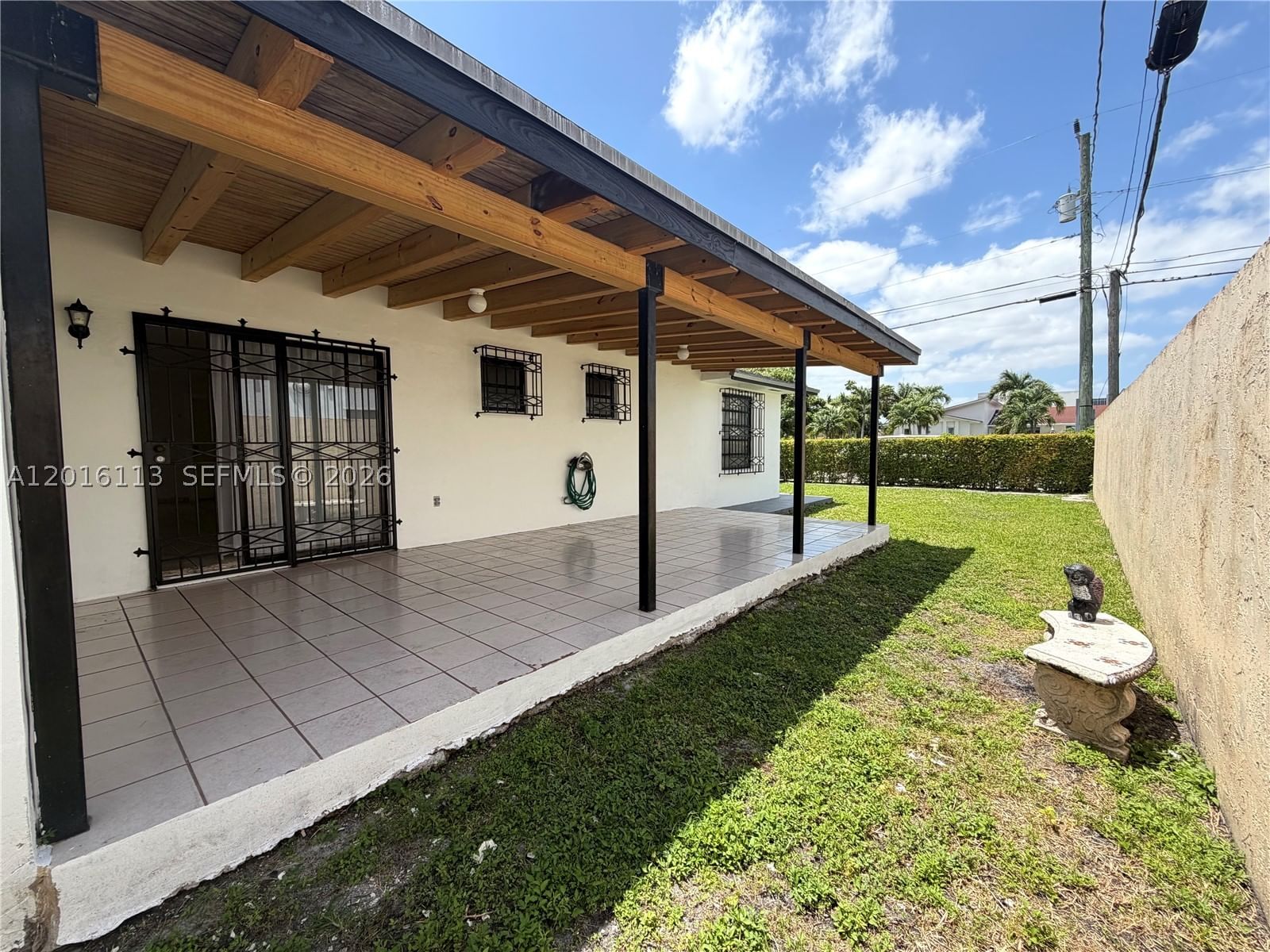 Real estate property located at 7993 9th Ter, Miami-dade, Fontainbleau Gdns, Miami, FL