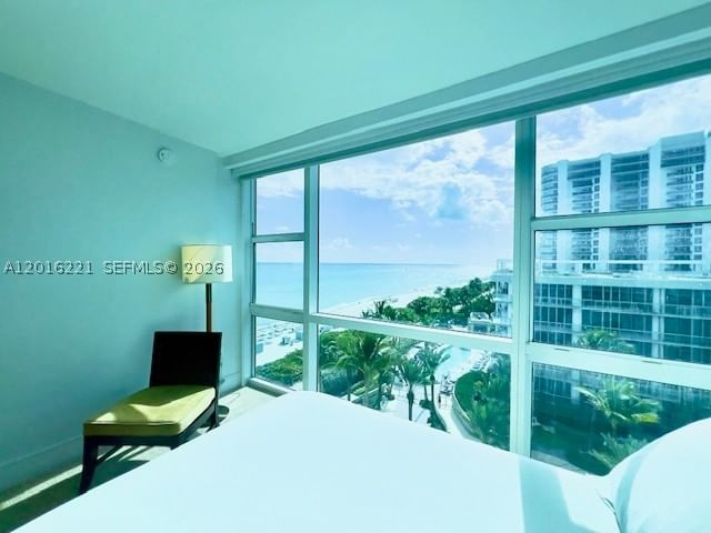 Real estate property located at 6801 Collins Ave #718 (deed 707), Miami-dade, Central Carillon Beach Co, Miami Beach, FL