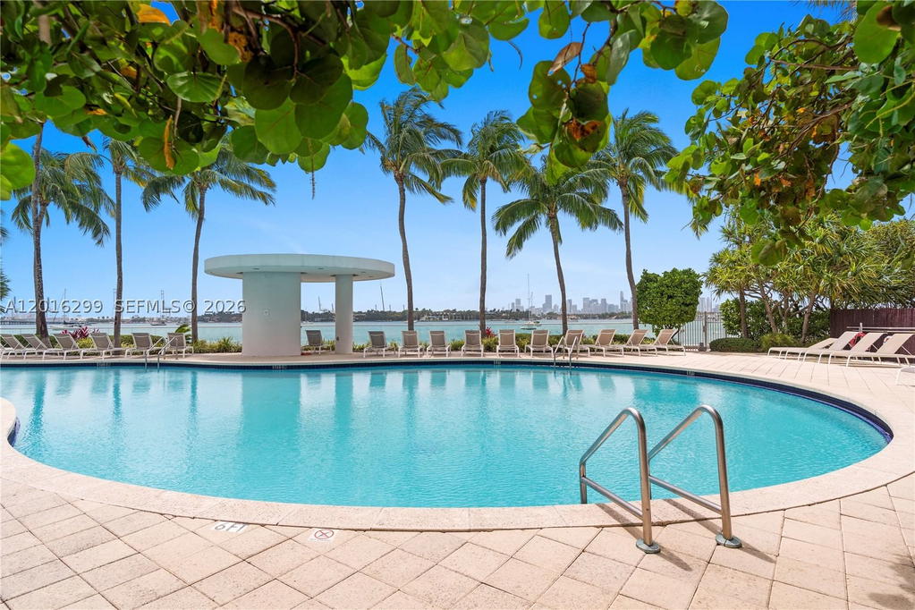Real estate property located at 1330 West Ave PH05, Miami-dade, The Waverly At South Beac, Miami Beach, FL