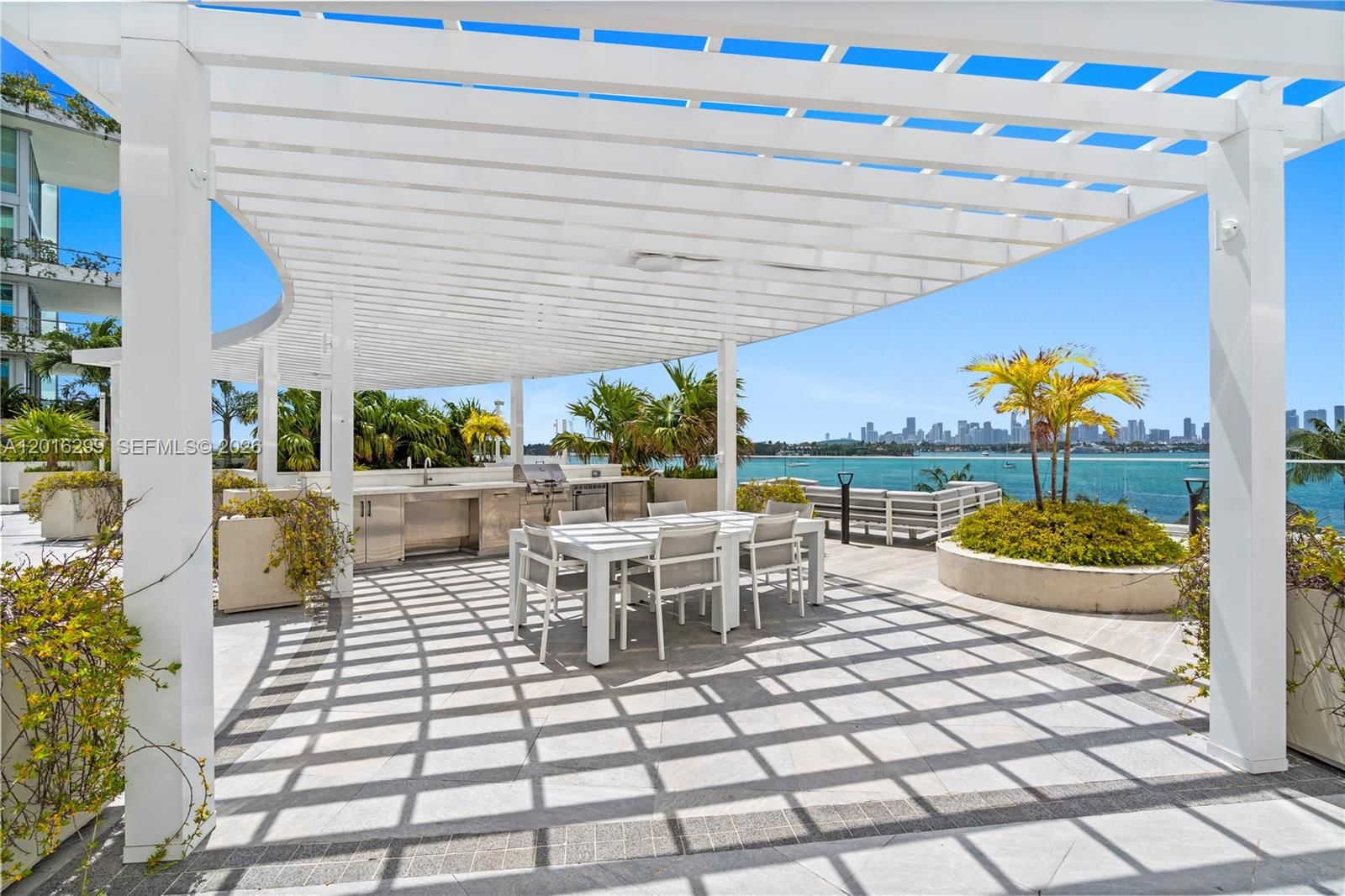Real estate property located at 1330 West Ave PH05, Miami-dade, The Waverly At South Beac, Miami Beach, FL
