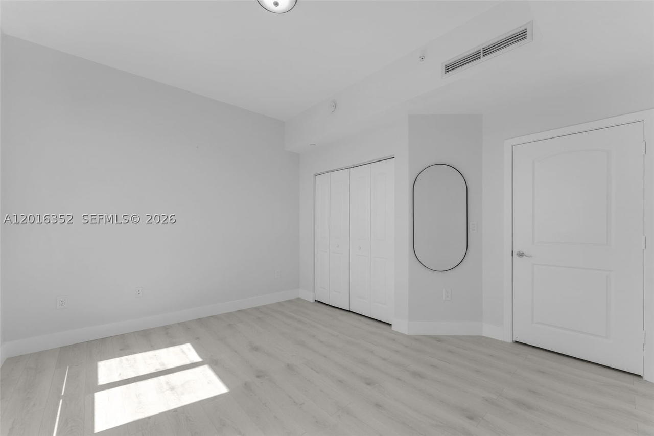 Real estate property located at 7350 89th St #2202S, Miami-dade, Toscano Condo, Miami, FL