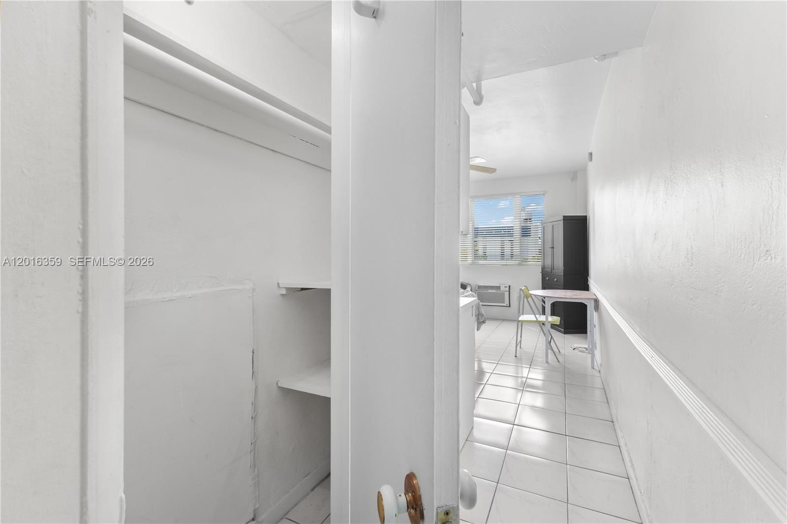 Real estate property located at 255 24th St #432, Miami-dade, The Mantell Condo, Miami Beach, FL