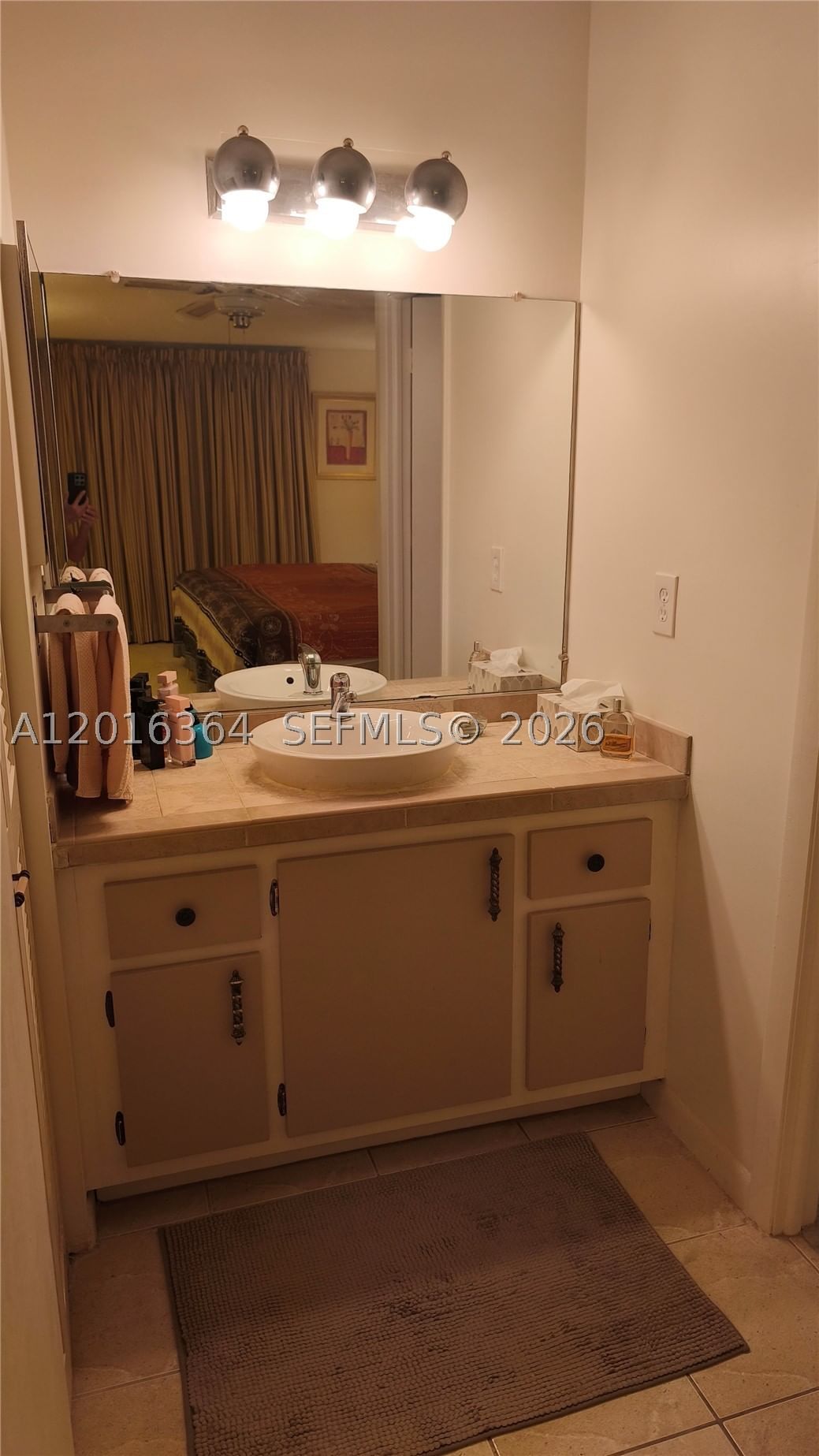 Real estate property located at 6100 Falls Cir Dr #404, Broward, Inverrary Country Club, Lauderhill, FL