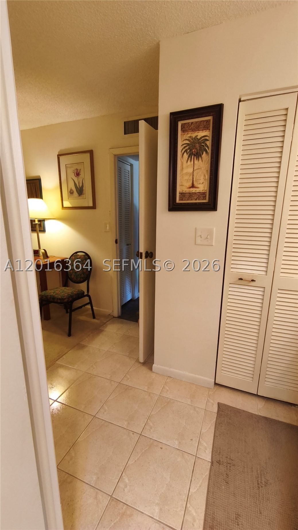 Real estate property located at 6100 Falls Cir Dr #404, Broward, Inverrary Country Club, Lauderhill, FL