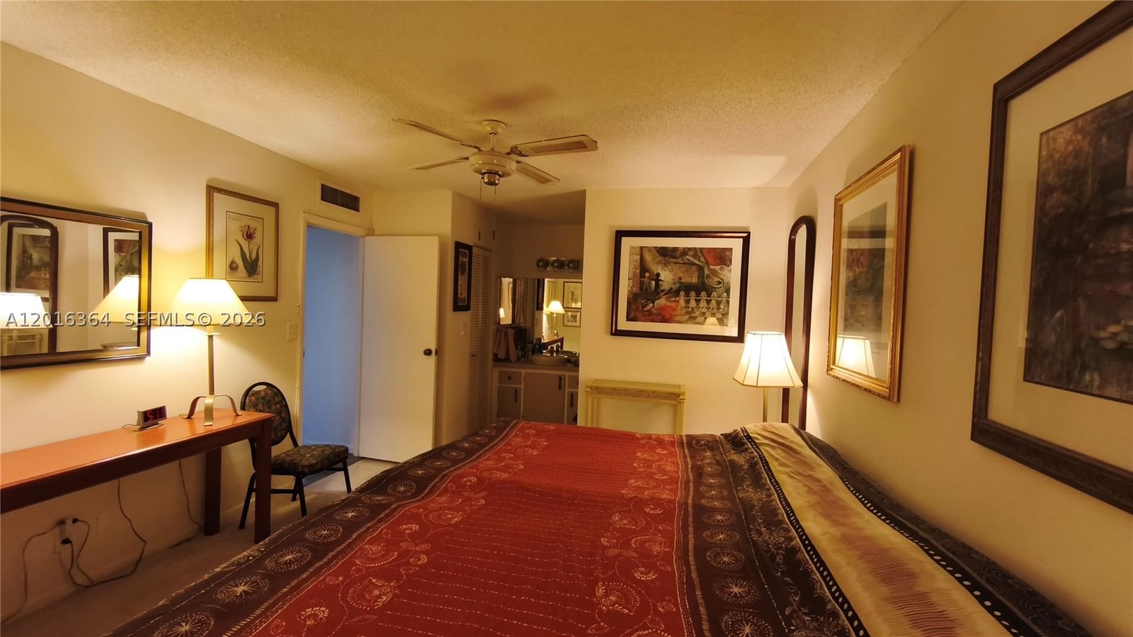 Real estate property located at 6100 Falls Cir Dr #404, Broward, Inverrary Country Club, Lauderhill, FL