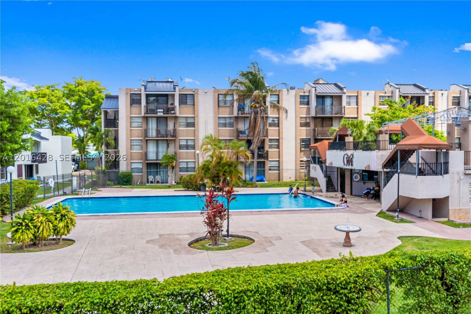 Real estate property located at 3561 117th Ave #7-206, Miami-dade, Westbird Village Condo, Miami, FL