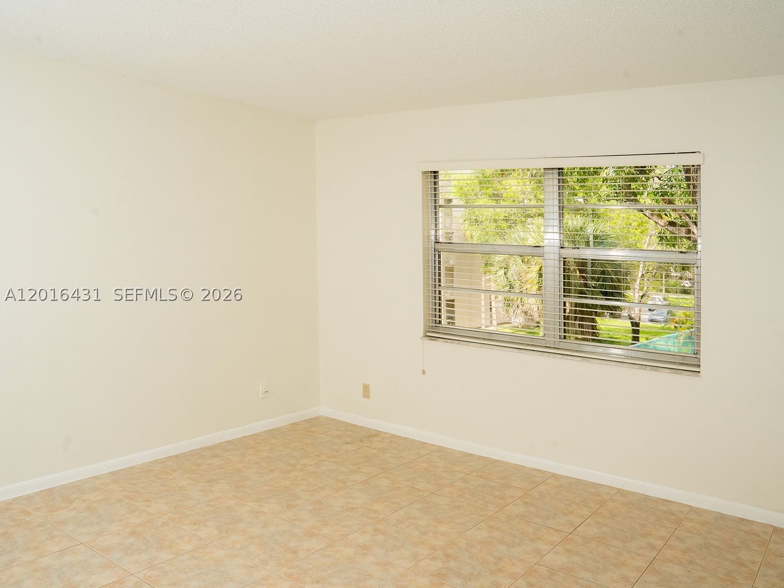 Real estate property located at 1100 87th Ave #308, Broward, Sherwood Square Condomini, Coral Springs, FL