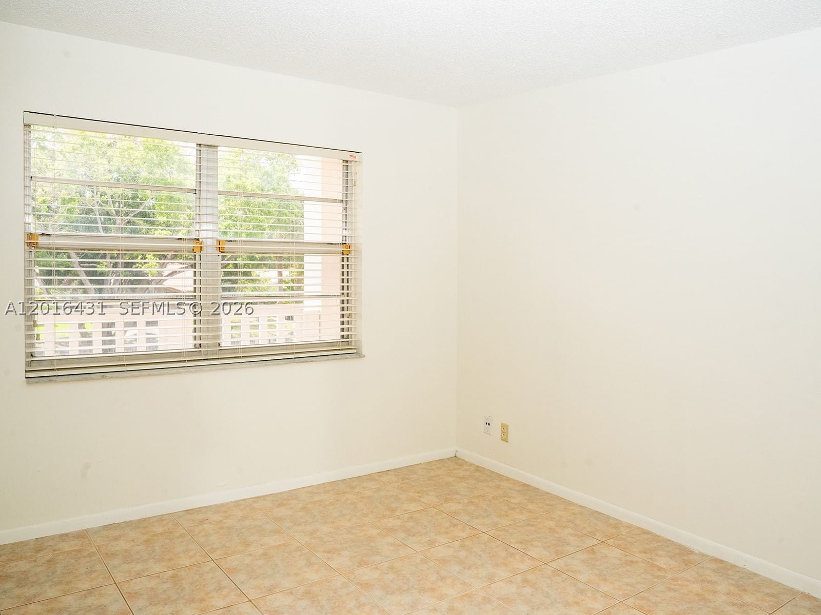 Real estate property located at 1100 87th Ave #308, Broward, Sherwood Square Condomini, Coral Springs, FL