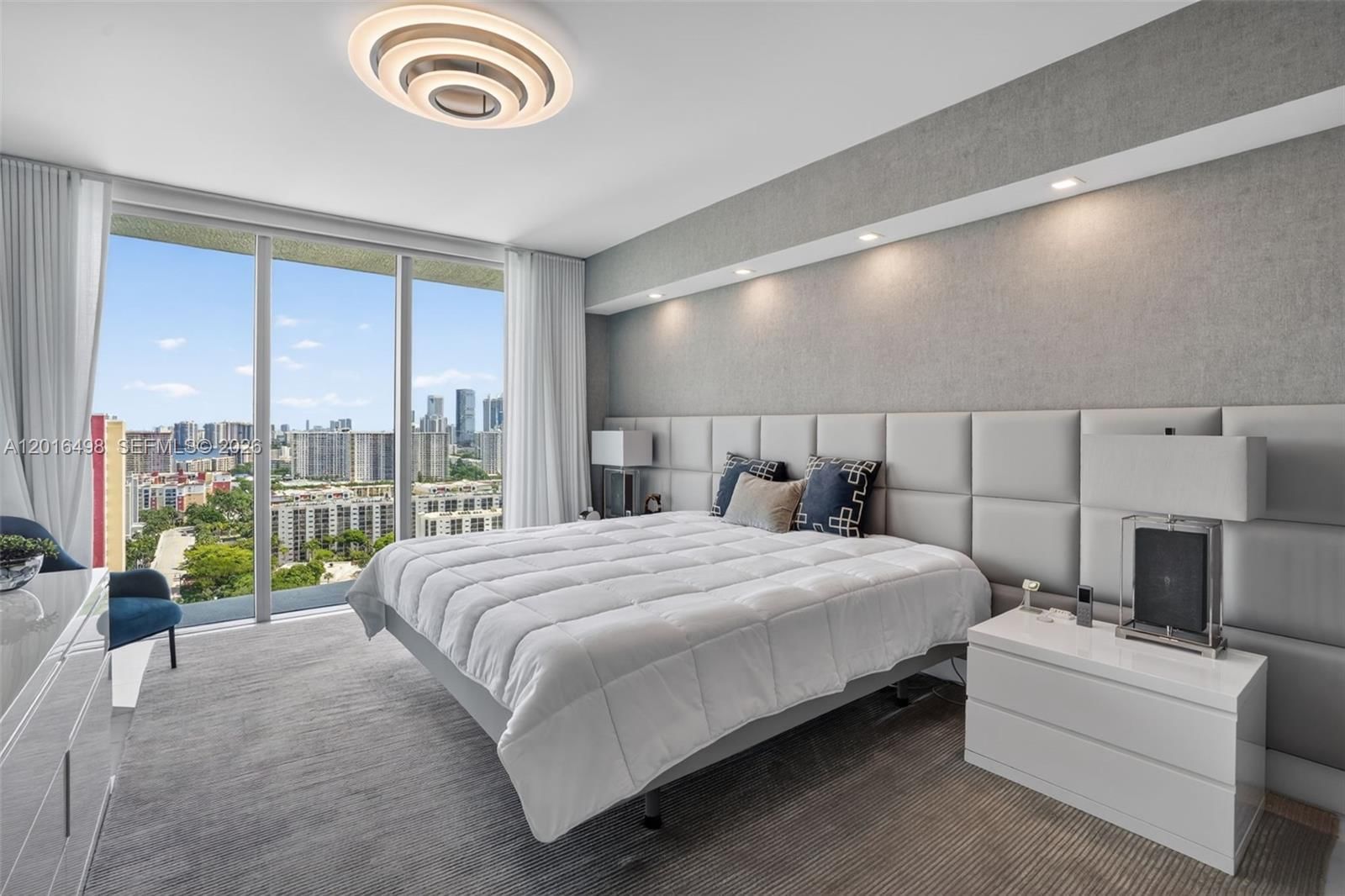 Real estate property located at 330 Sunny Isles Blvd #5-2301, Miami-dade, Parque Towers Condo, Sunny Isles Beach, FL
