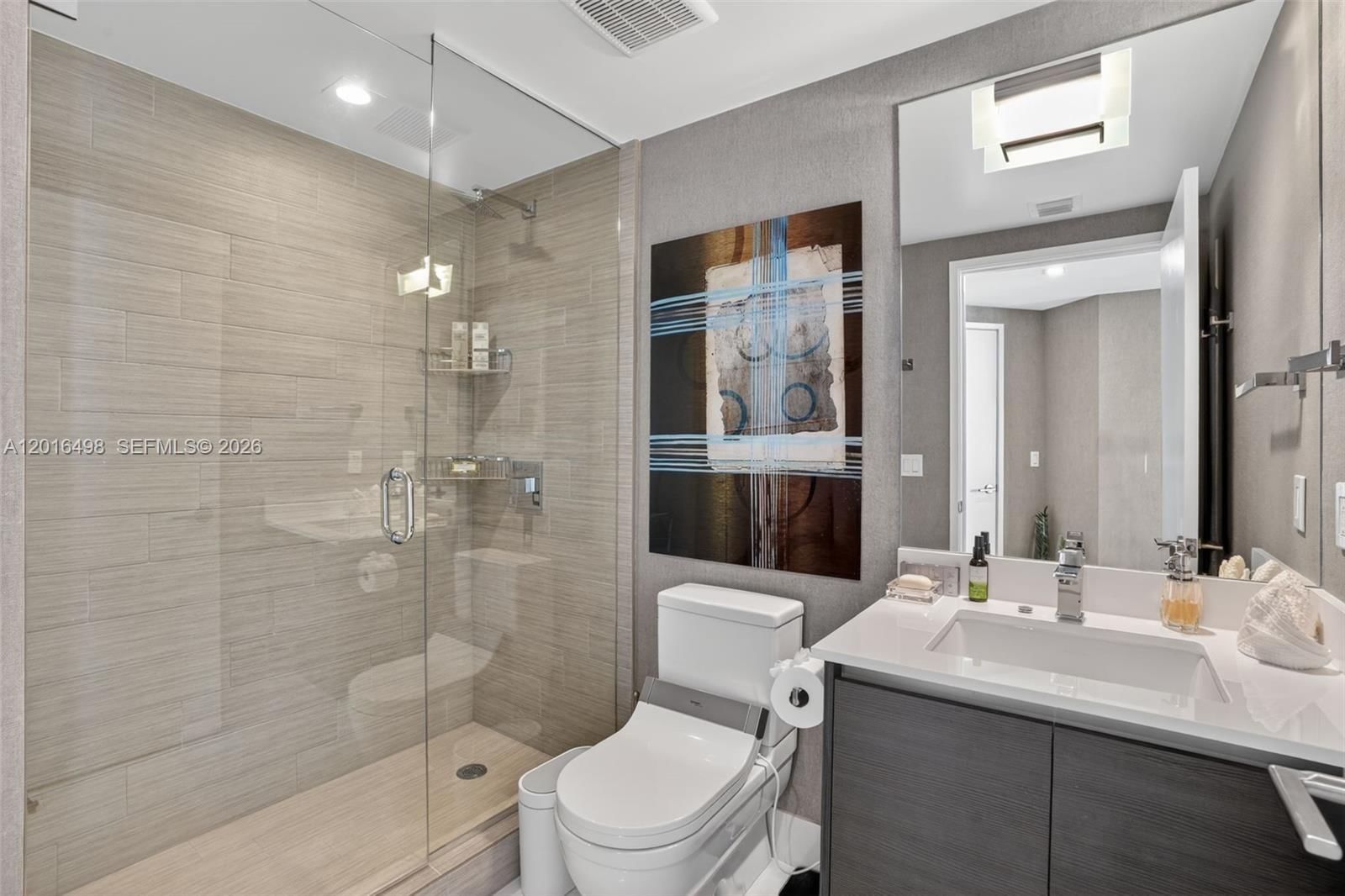 Real estate property located at 330 Sunny Isles Blvd #5-2301, Miami-dade, Parque Towers Condo, Sunny Isles Beach, FL