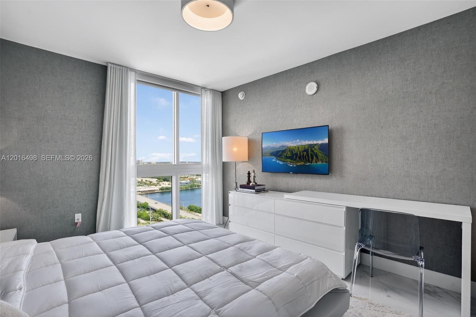 Real estate property located at 330 Sunny Isles Blvd #5-2301, Miami-dade, Parque Towers Condo, Sunny Isles Beach, FL