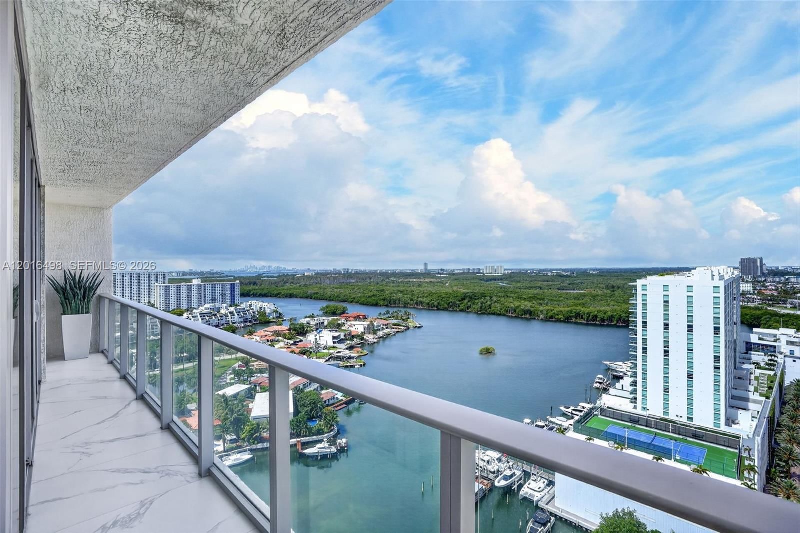 Real estate property located at 330 Sunny Isles Blvd #5-2301, Miami-dade, Parque Towers Condo, Sunny Isles Beach, FL
