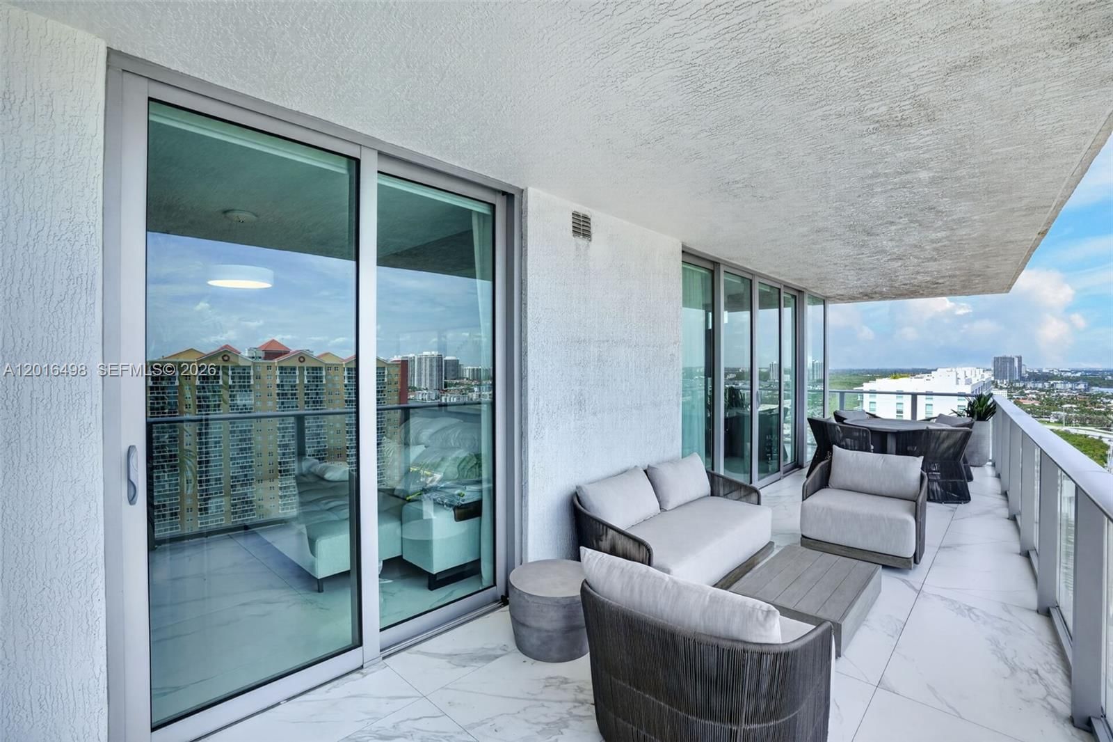 Real estate property located at 330 Sunny Isles Blvd #5-2301, Miami-dade, Parque Towers Condo, Sunny Isles Beach, FL