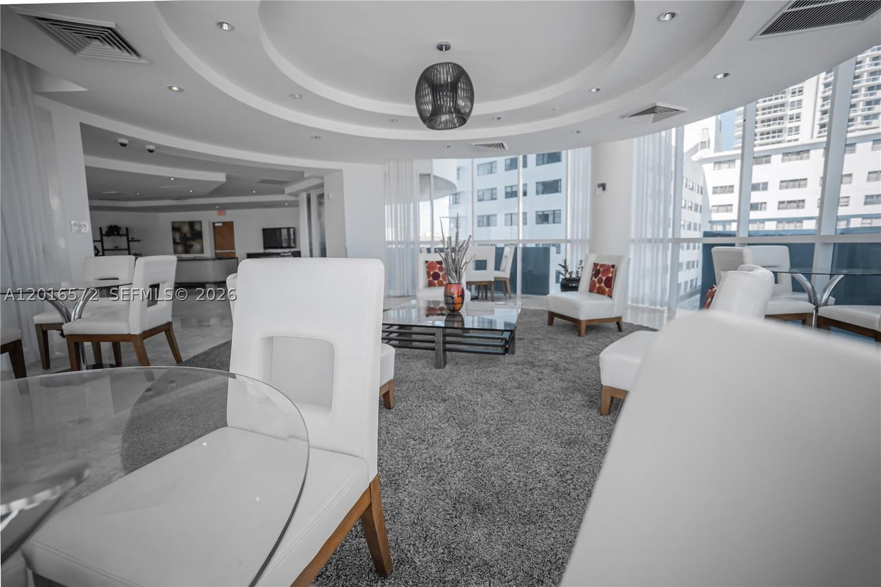 Real estate property located at 6301 Collins Ave #1102, Miami-dade, La Gorce Palace Condo, Miami Beach, FL