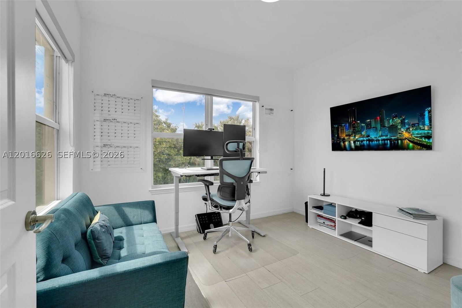 Real estate property located at 4774 Eucalyptus Dr, Broward, Hillcrest Country Club So, Hollywood, FL