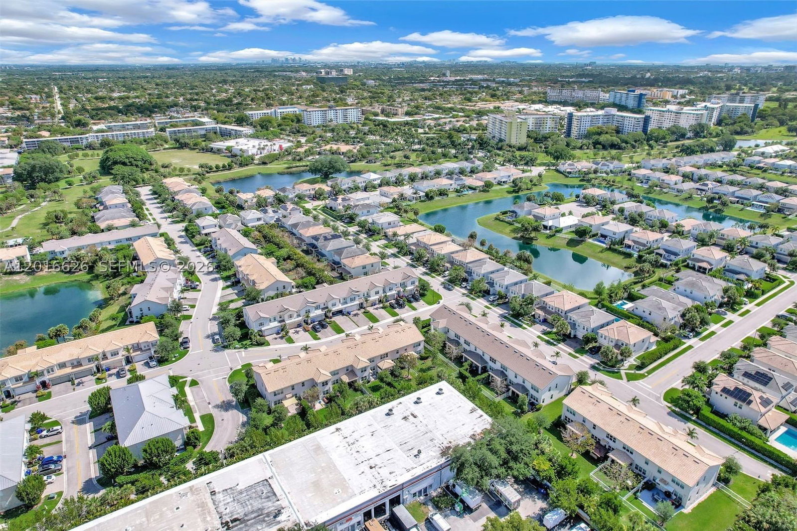 Real estate property located at 4774 Eucalyptus Dr, Broward, Hillcrest Country Club So, Hollywood, FL