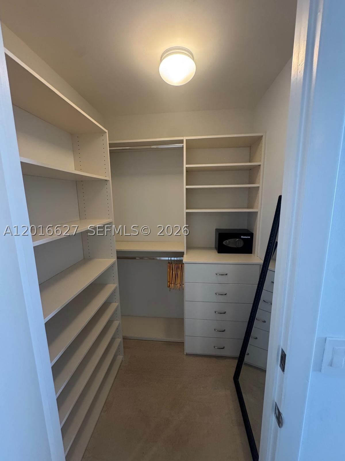 Real estate property located at 16001 Collins Ave #1002, Miami-dade, Tdr Tower I Condo, Sunny Isles Beach, FL