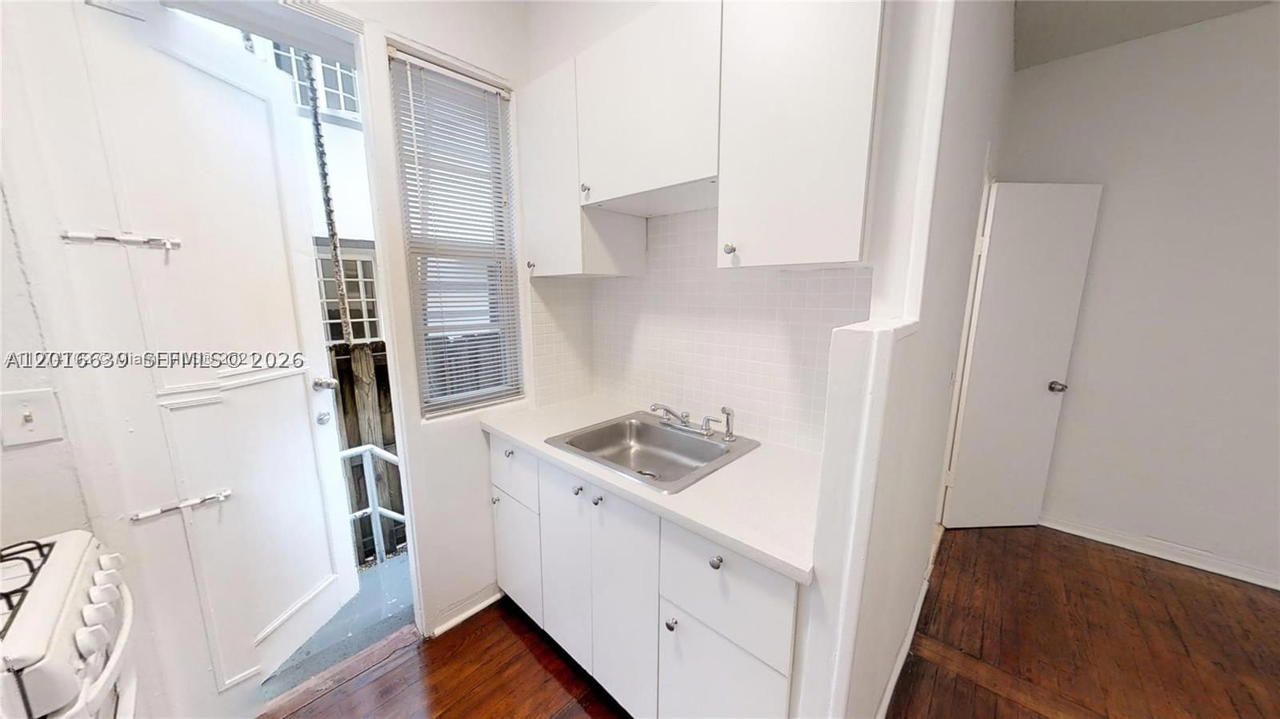 Real estate property located at 639 12 street #3, Miami-dade, Delphine Condo, Miami Beach, FL