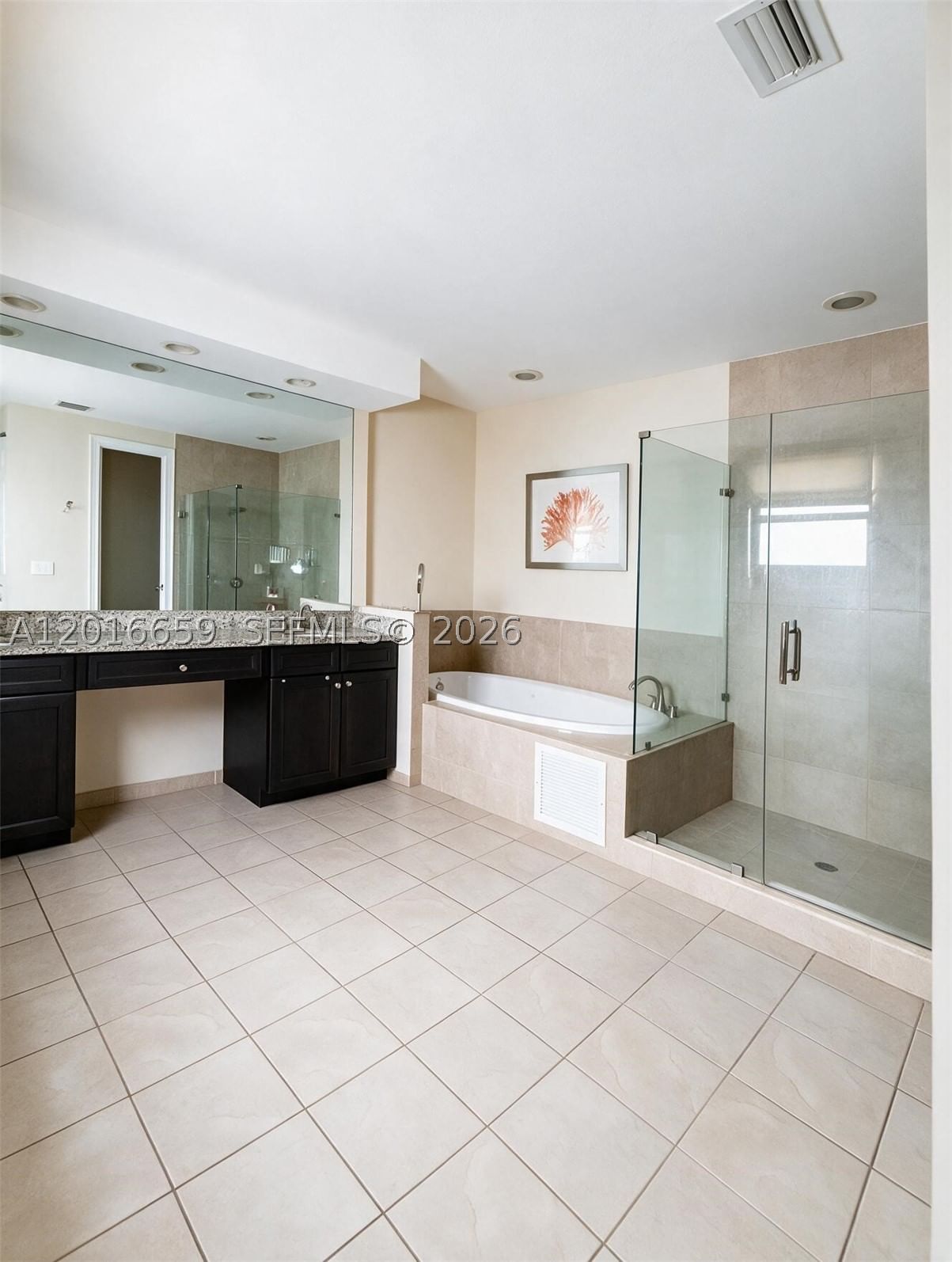 Real estate property located at 9845 86th Ter, Miami-dade, Doral Breeze, Doral, FL