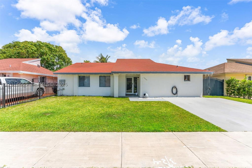 Real estate property located at 12247 203rd St, Miami-dade, Oak Park Sec 6, Miami, FL