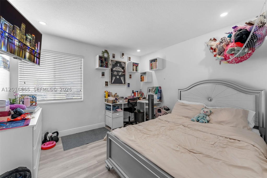 Real estate property located at 12247 203rd St, Miami-dade, Oak Park Sec 6, Miami, FL