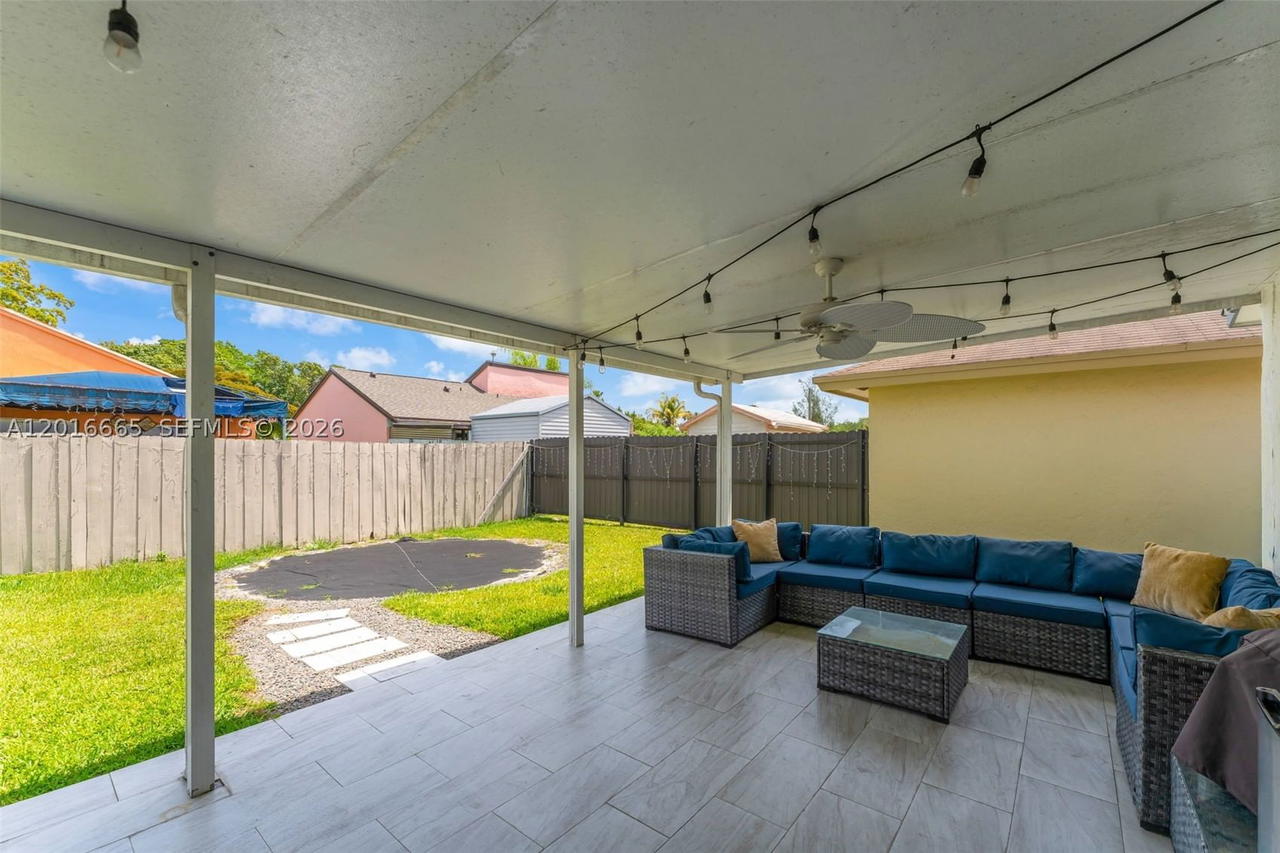 Real estate property located at 12247 203rd St, Miami-dade, Oak Park Sec 6, Miami, FL