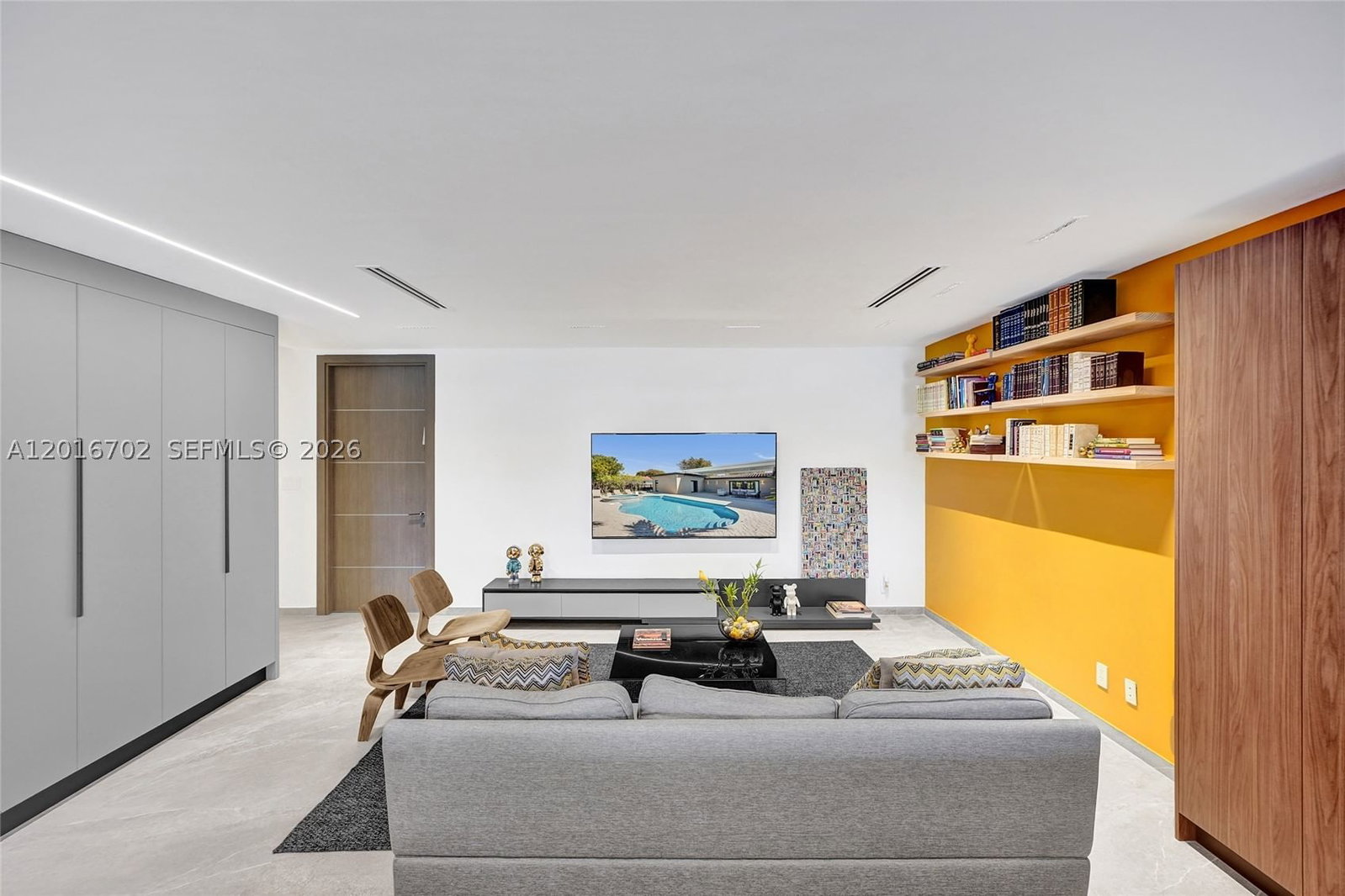 Real estate property located at 19694 24th Ave, Miami-dade, Skyknoll Estates Replat, Miami, FL