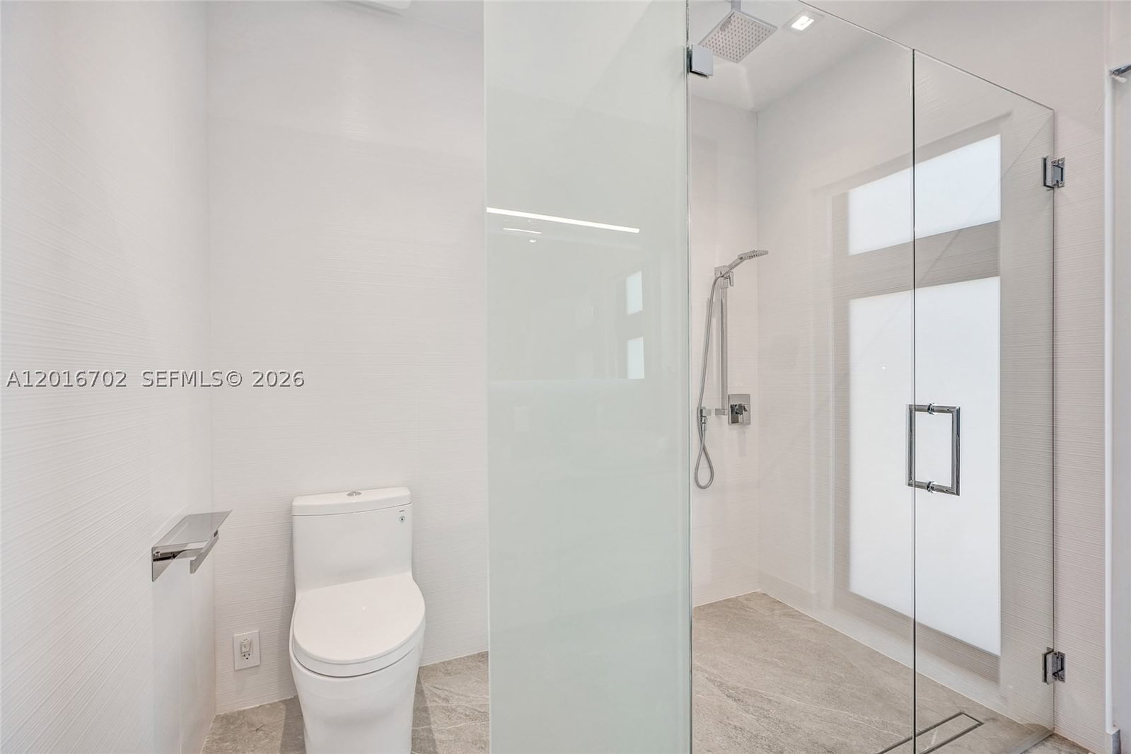 Real estate property located at 19694 24th Ave, Miami-dade, Skyknoll Estates Replat, Miami, FL
