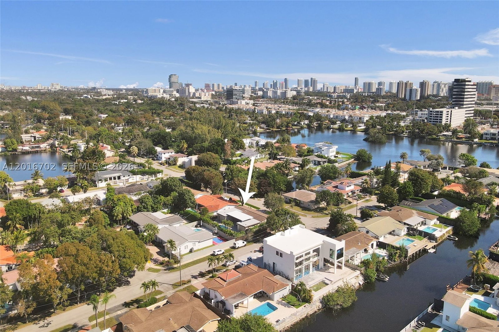 Real estate property located at 19694 24th Ave, Miami-dade, Skyknoll Estates Replat, Miami, FL
