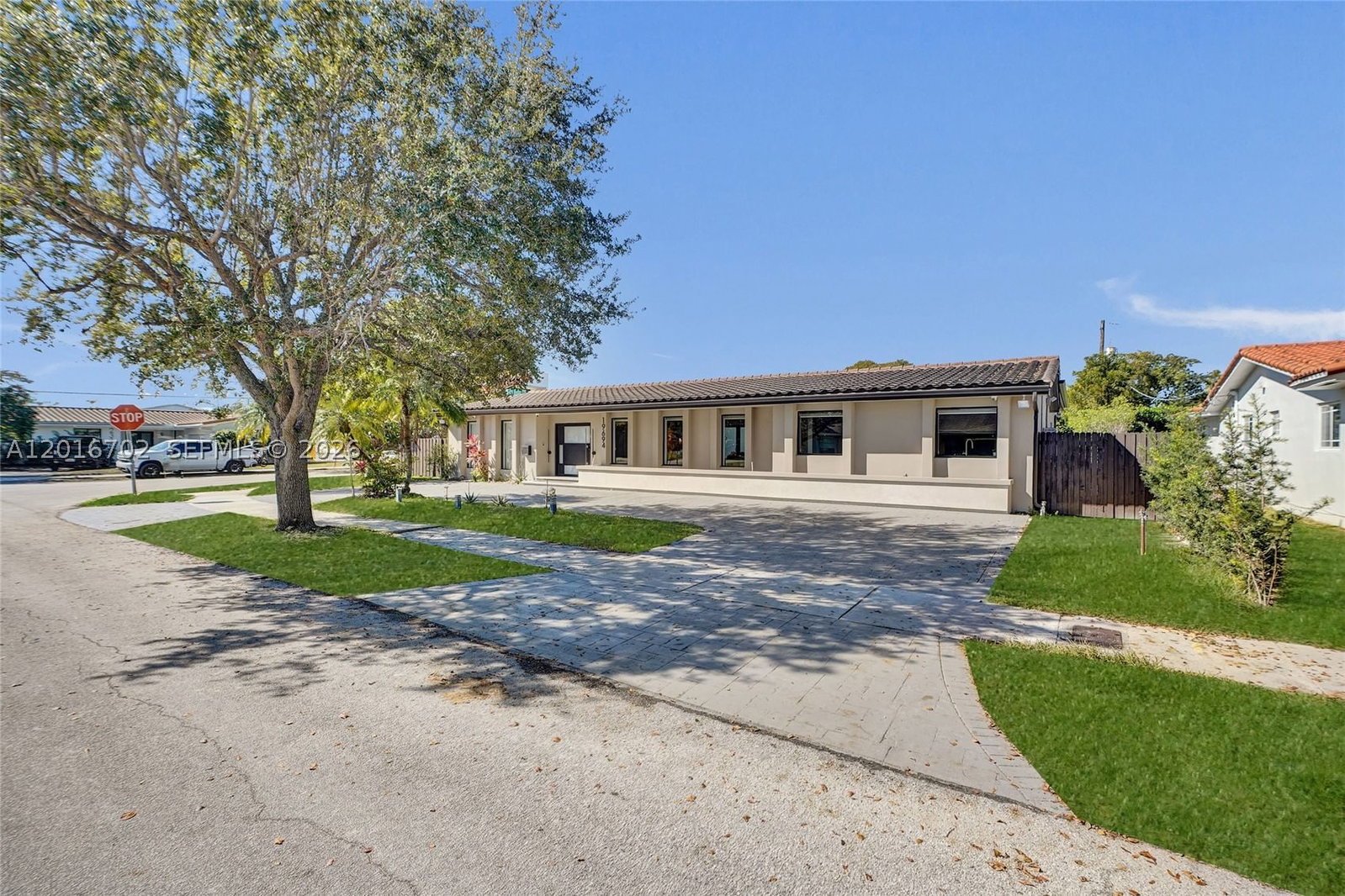 Real estate property located at 19694 24th Ave, Miami-dade, Skyknoll Estates Replat, Miami, FL