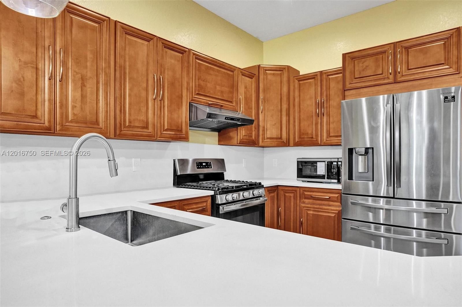 Real estate property located at 4401 74th Ter, Broward, Davie Country Estates, Davie, FL
