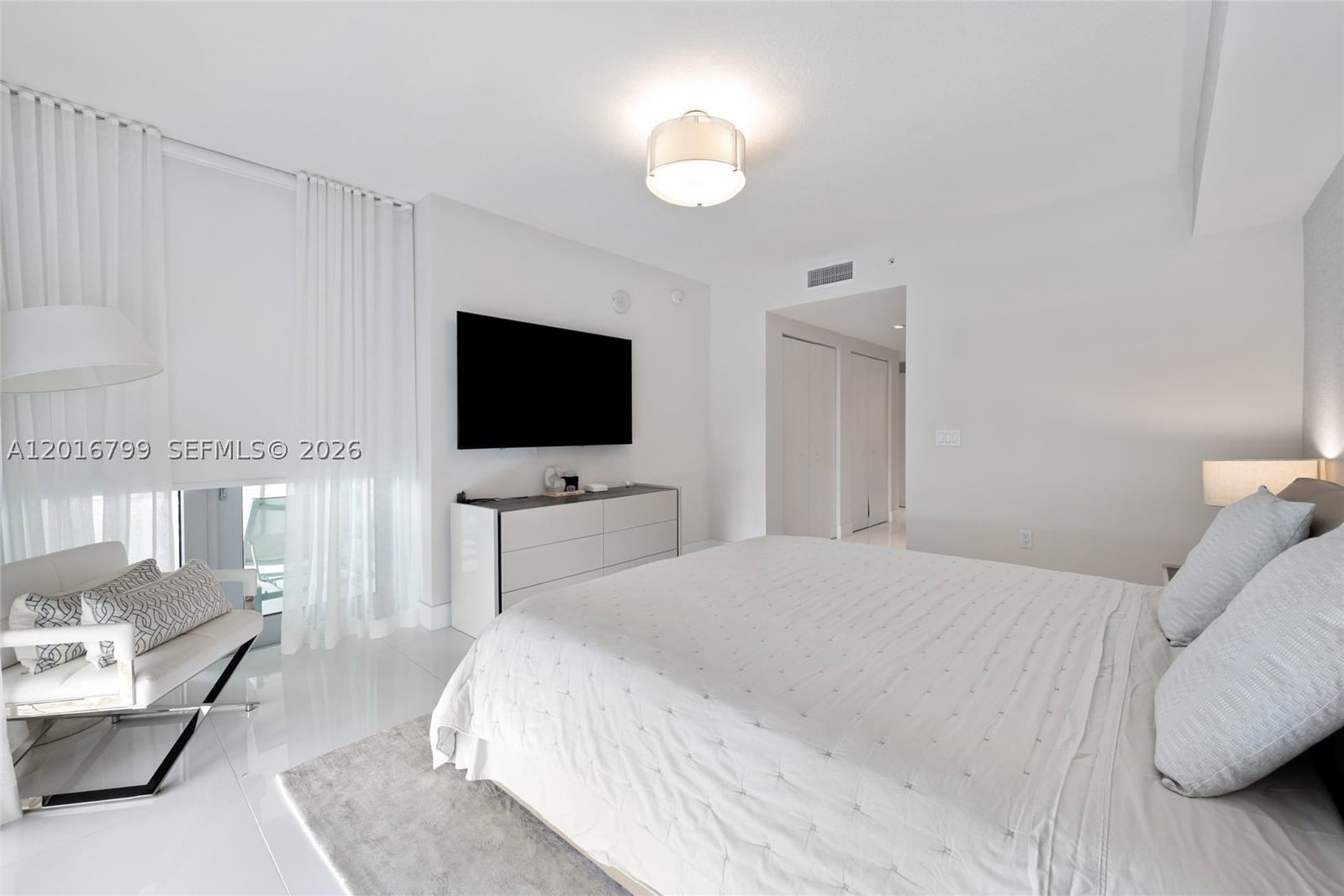 Real estate property located at 300 Sunny Isles Blvd #4-1501, Miami-dade, Parque Towers Condo, Sunny Isles Beach, FL