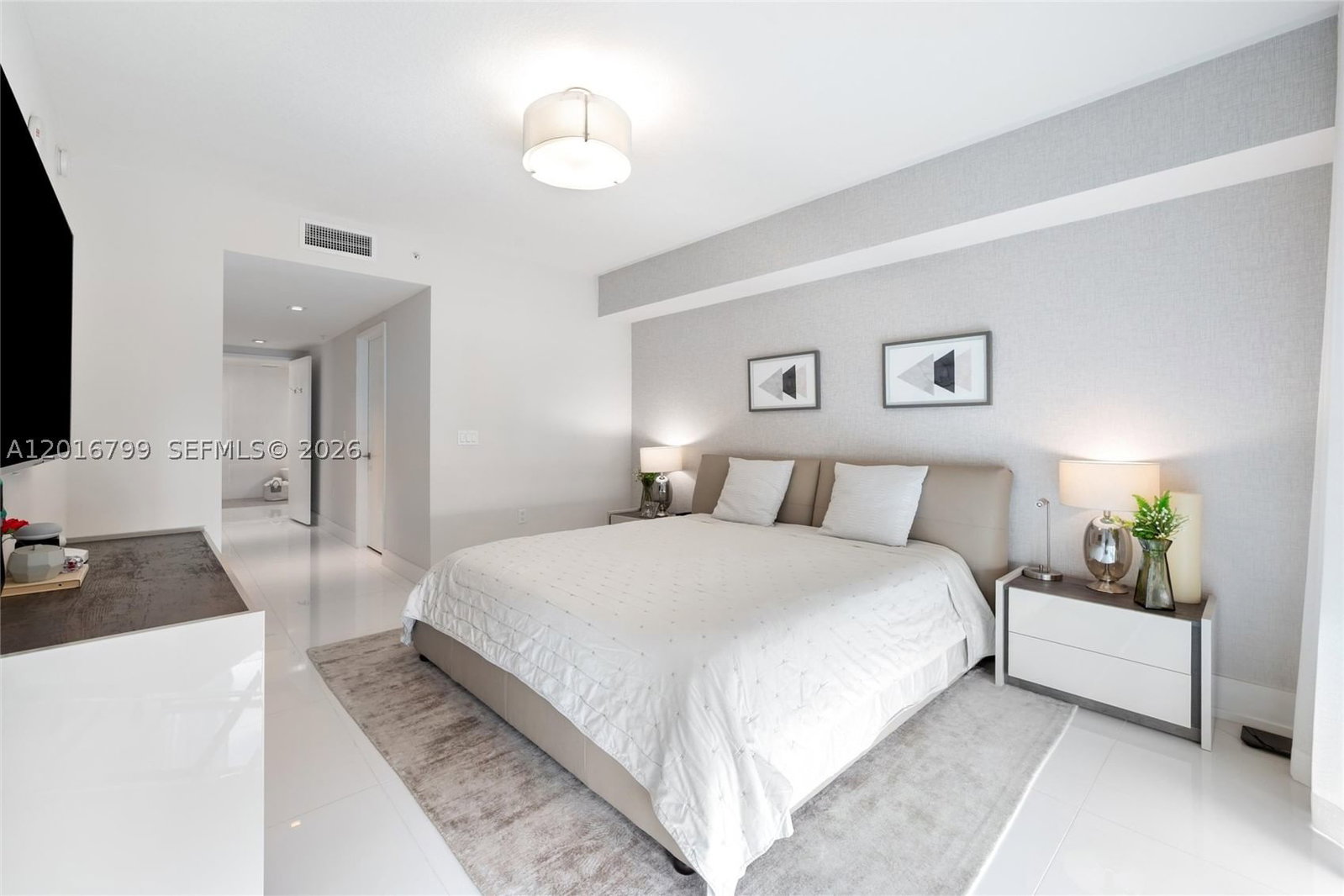 Real estate property located at 300 Sunny Isles Blvd #4-1501, Miami-dade, Parque Towers Condo, Sunny Isles Beach, FL