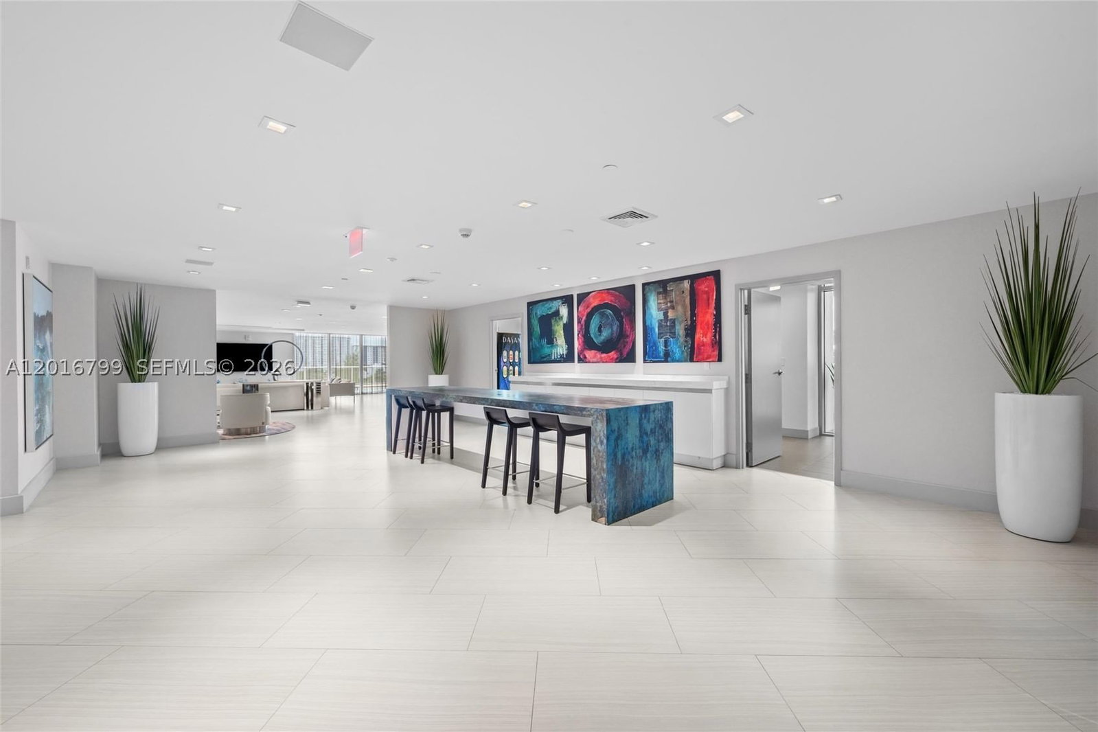 Real estate property located at 300 Sunny Isles Blvd #4-1501, Miami-dade, Parque Towers Condo, Sunny Isles Beach, FL