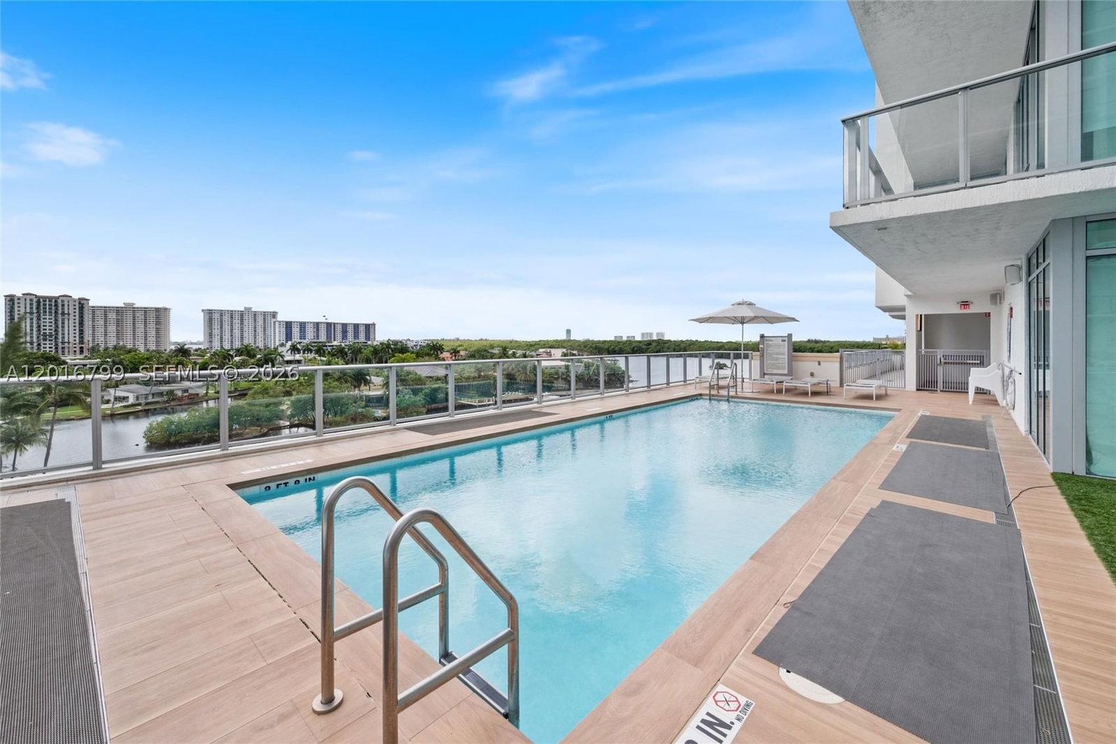 Real estate property located at 300 Sunny Isles Blvd #4-1501, Miami-dade, Parque Towers Condo, Sunny Isles Beach, FL
