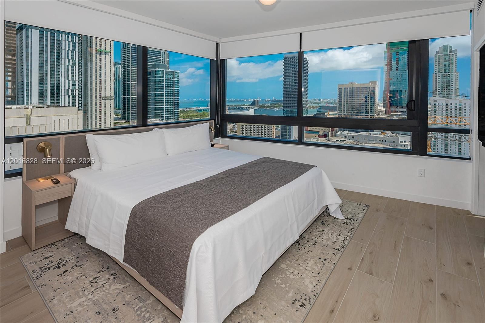 Real estate property located at 225 Miami Ave #2801, Miami-dade, District 225 Condo, Miami, FL