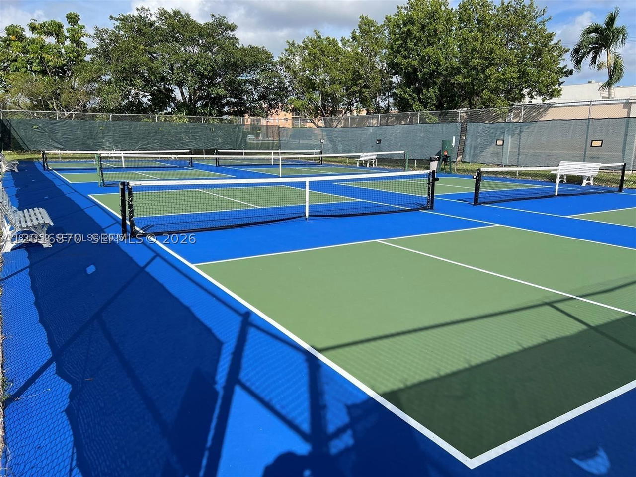 Real estate property located at 8851 Sunrise Lakes Blvd #207, Broward, Sunrise Lakes 76 Condo, Sunrise, FL