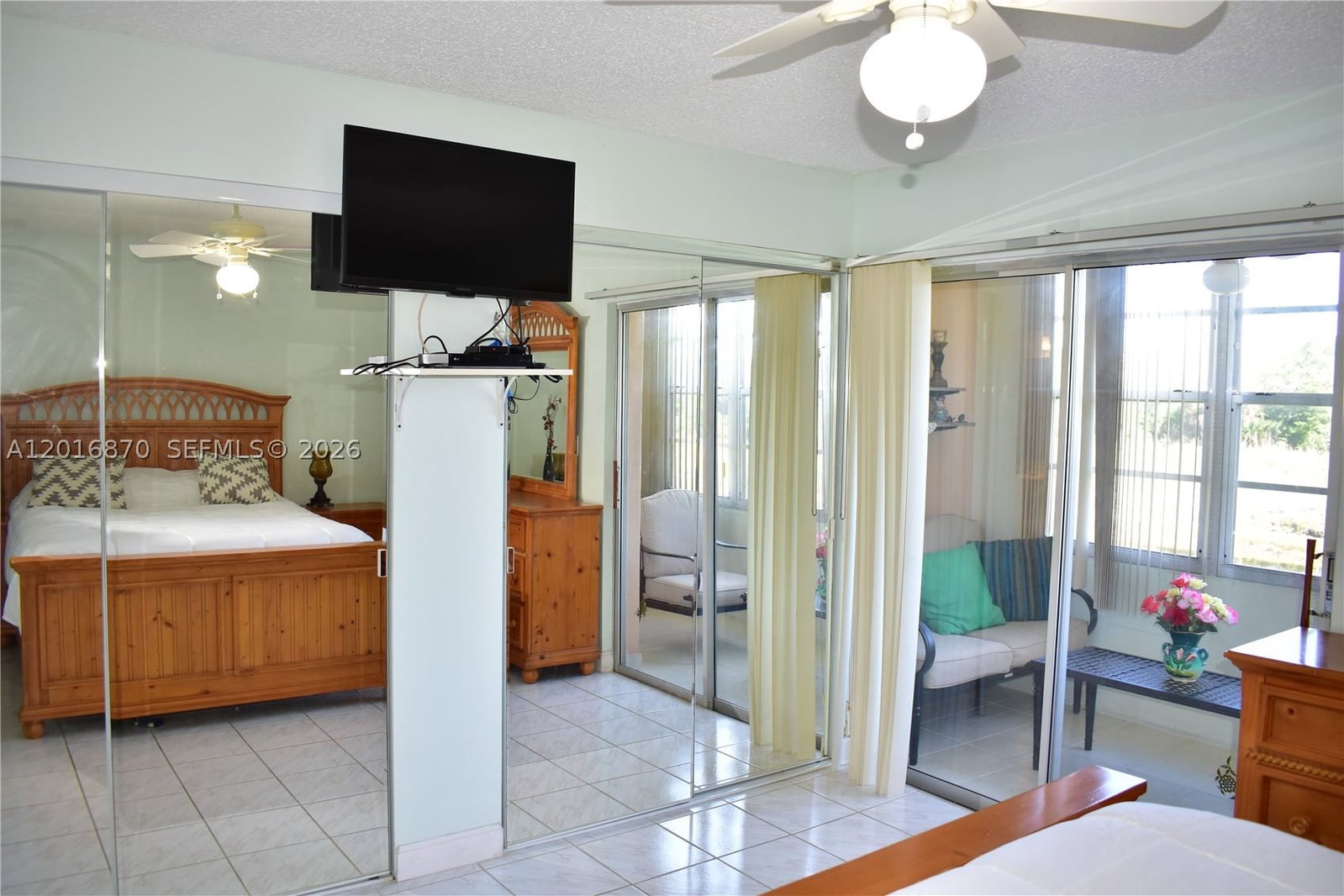 Real estate property located at 8851 Sunrise Lakes Blvd #207, Broward, Sunrise Lakes 76 Condo, Sunrise, FL