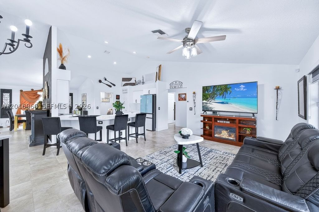 Real estate property located at 12119 Orange Blvd, Palm Beach, Acreage, West Palm Beach, FL