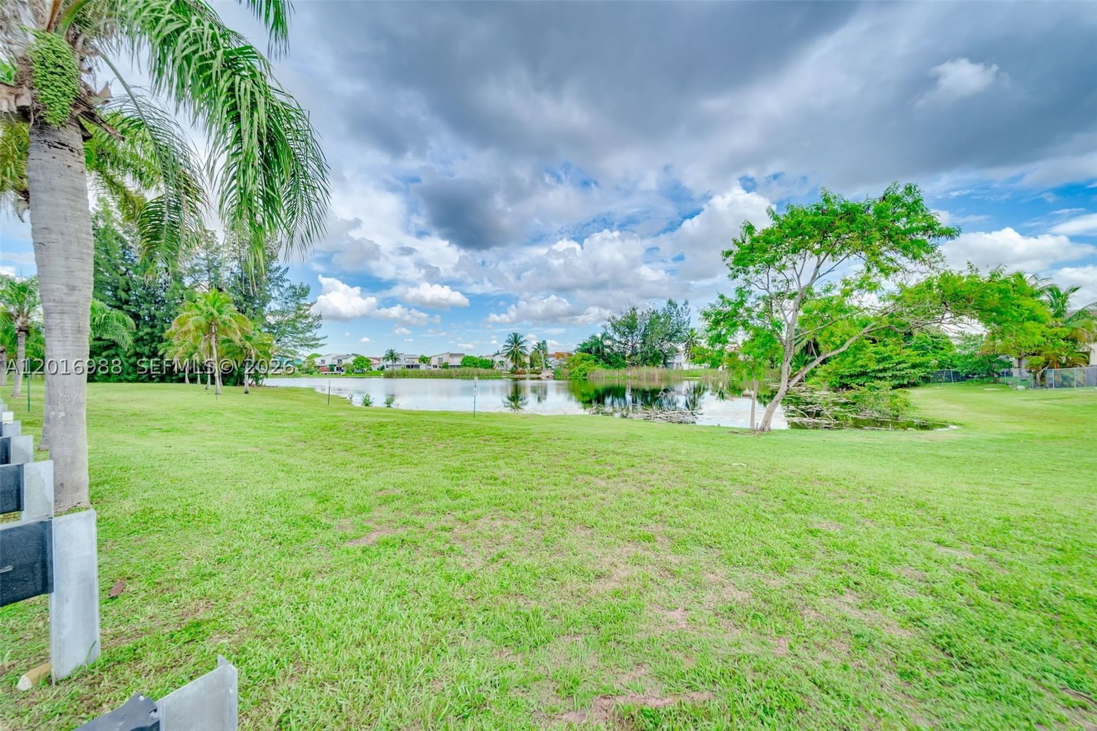 Real estate property located at , Miami-dade, Segovia Condo, Miami, FL