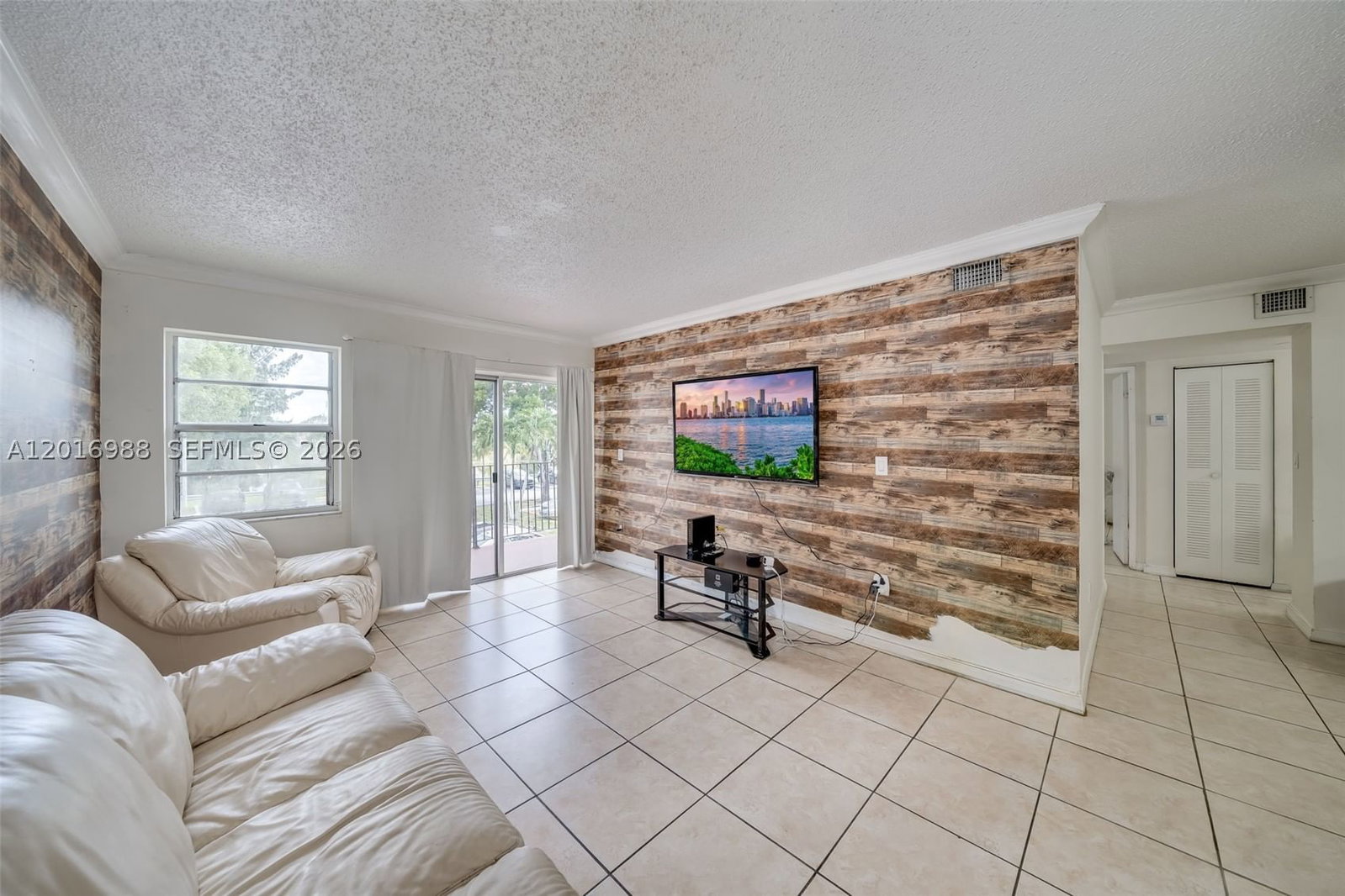 Real estate property located at , Miami-dade, Segovia Condo, Miami, FL