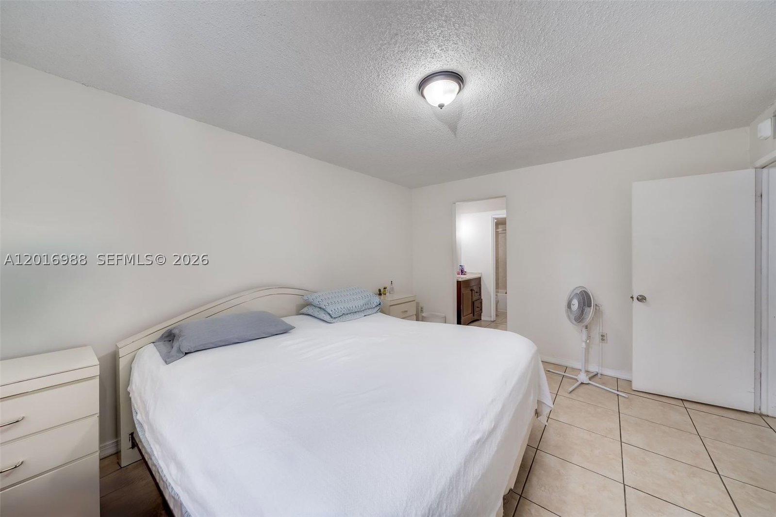 Real estate property located at , Miami-dade, Segovia Condo, Miami, FL