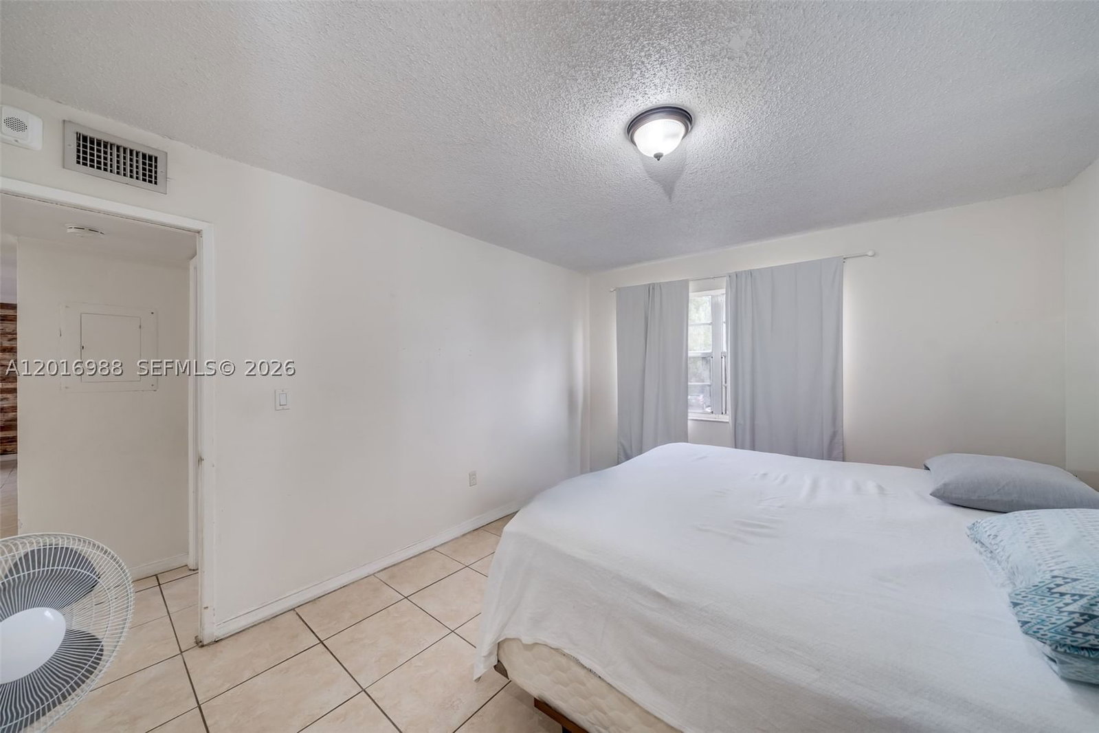 Real estate property located at , Miami-dade, Segovia Condo, Miami, FL