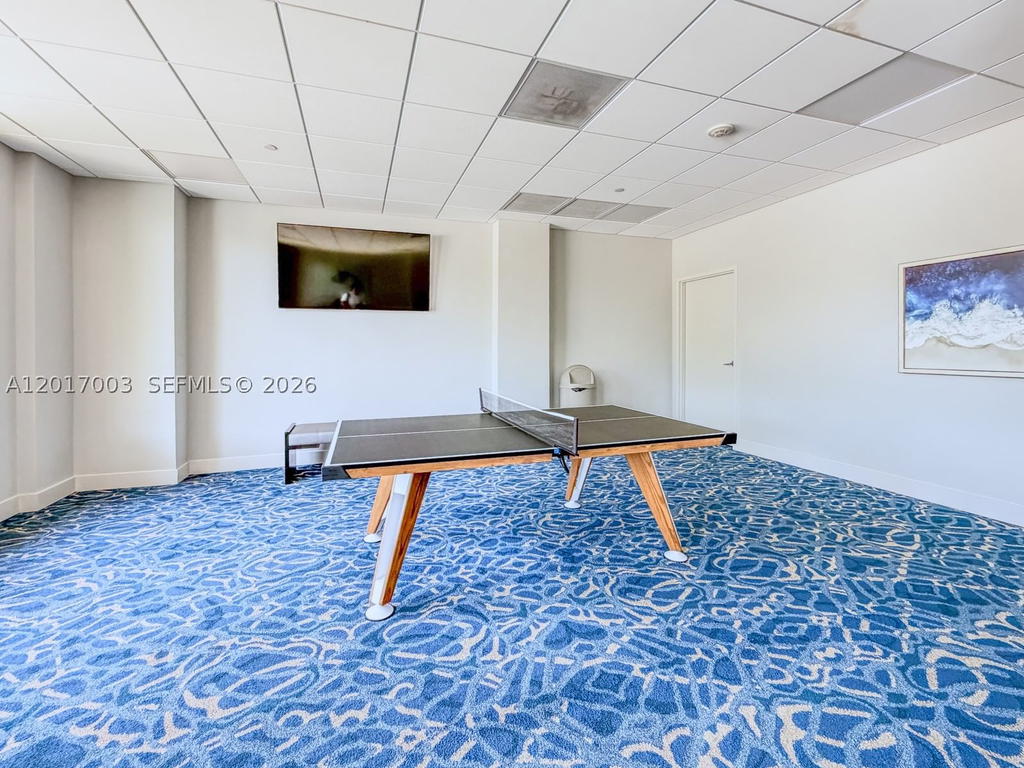 Real estate property located at 90 Edgewater Dr #114, Miami-dade, Gables Waterway Towers Co, Coral Gables, FL