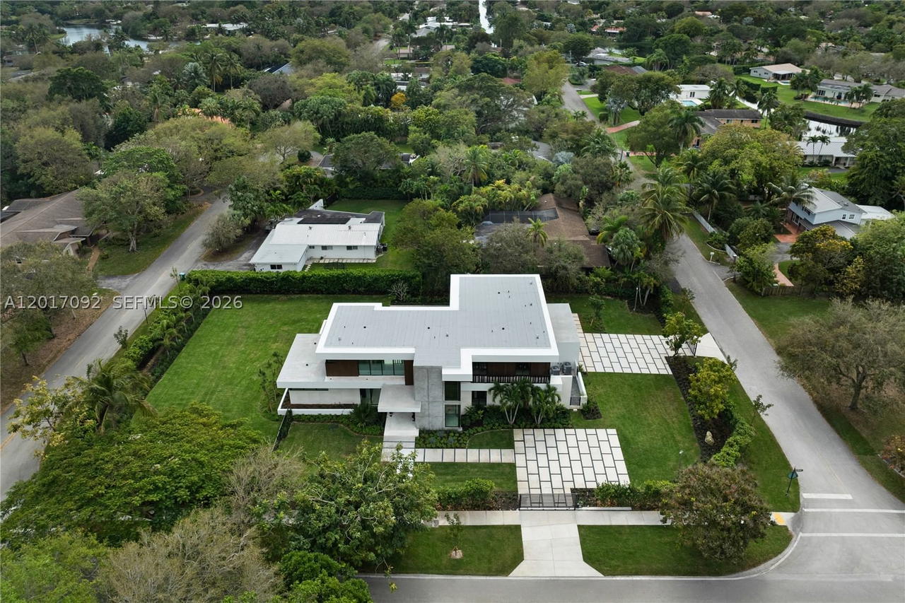 Real estate property located at 6920 124th St, Miami-dade, Chapman Glen, Pinecrest, FL