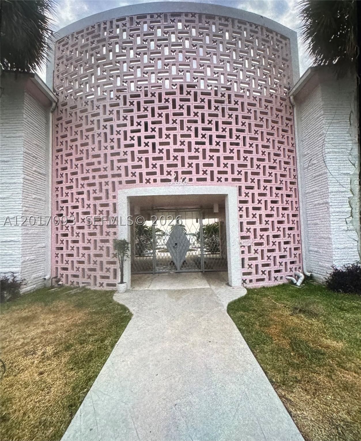 Real estate property located at 7921 East Drive #8, Miami-dade, The Lido Condo, North Bay Village, FL