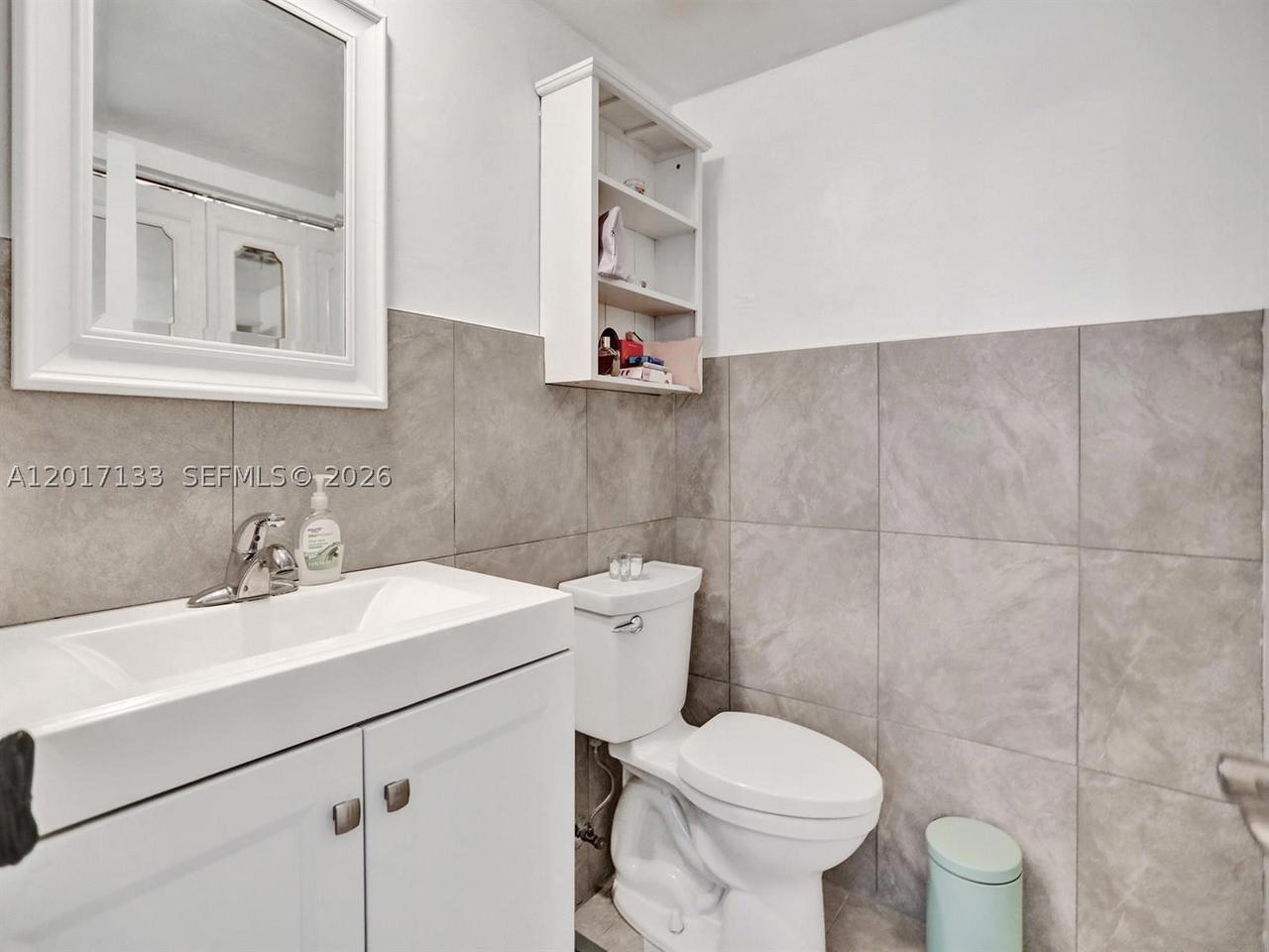 Real estate property located at 2040 81st Ave #117, Broward, University Manors Condo N, Pembroke Pines, FL